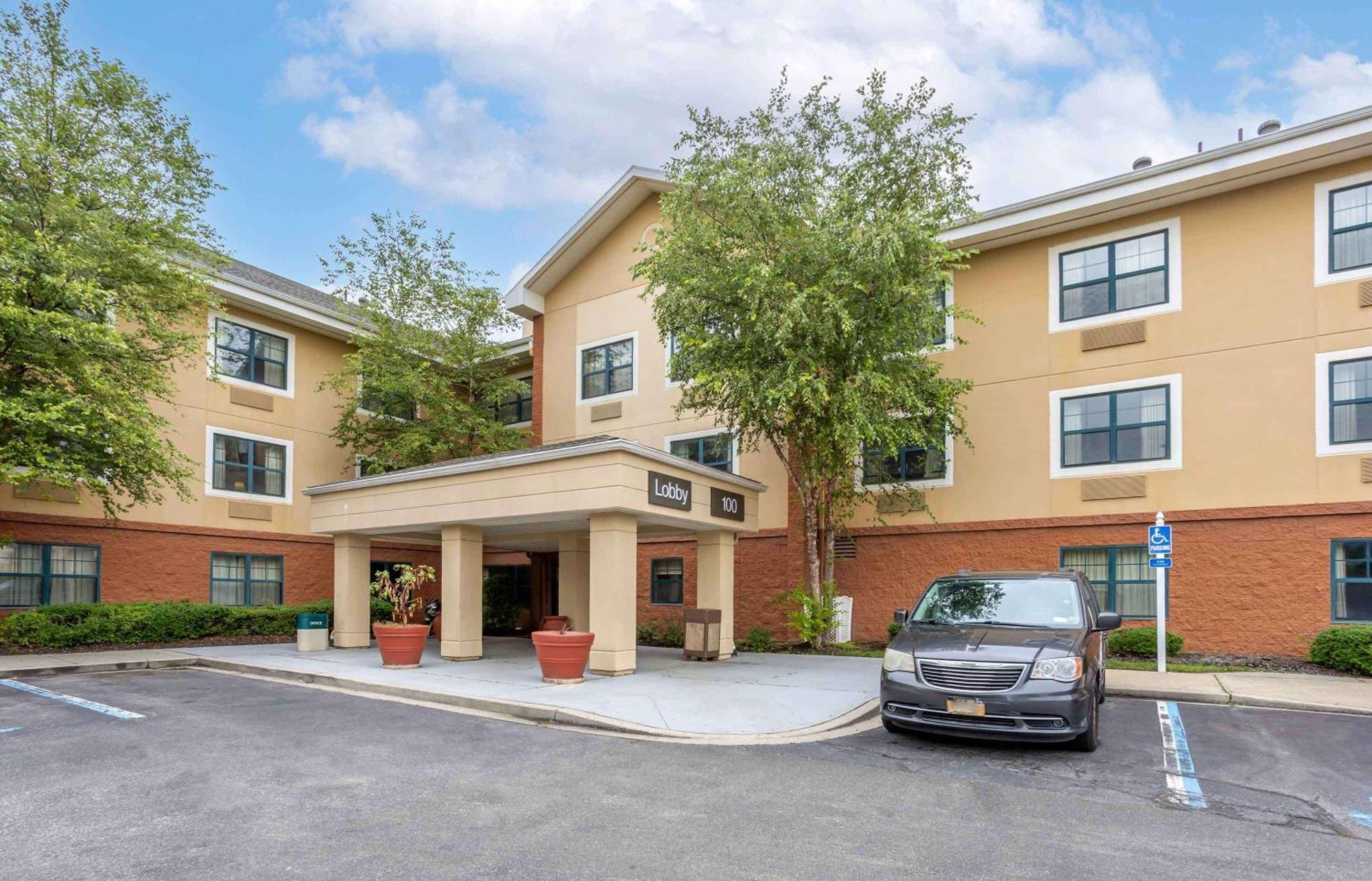 Extended Stay America Suites - Long Island - Melville Exteriér fotografie